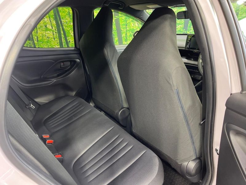 2022 Toyota Yaris 6AA-MXPH10 (UW-6aaf500c15670)[25]