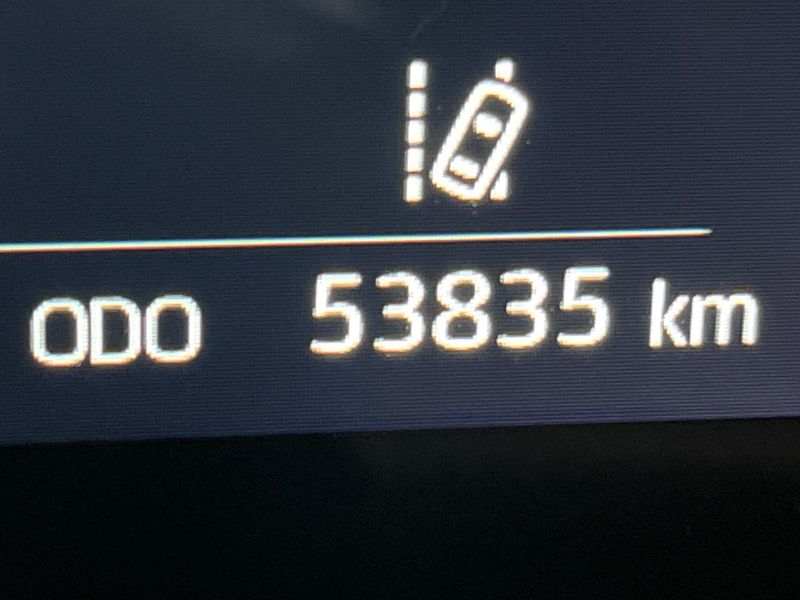2023 Toyota Yaris 6AA-MXPH10 (UW-6aaf500c263f3)[2]