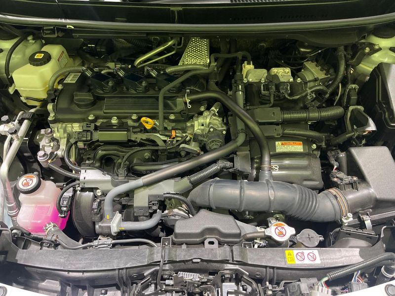 2022 Toyota Yaris Cross 6AA-MXPJ10 (UW-6aaf501255080)[11]