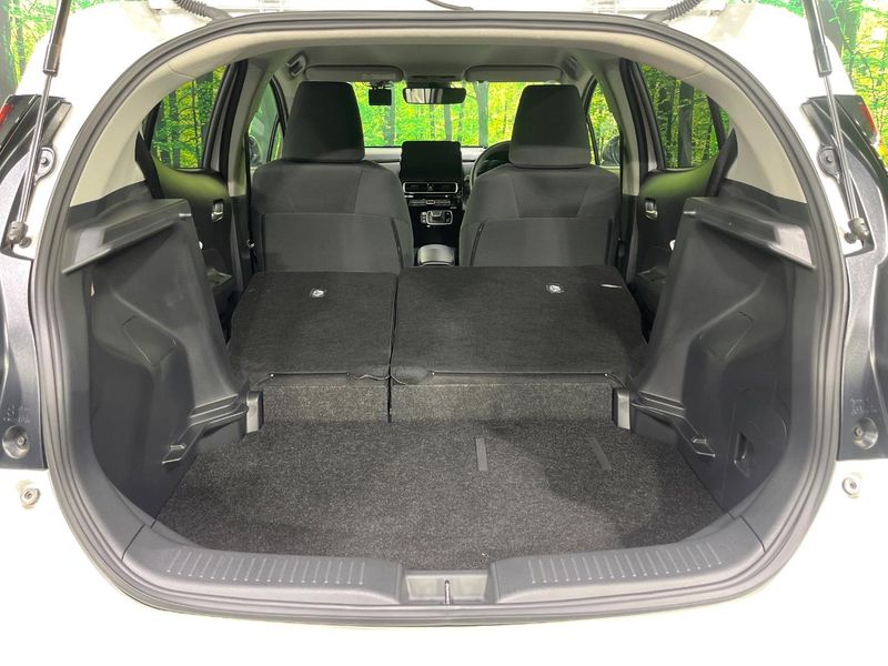 2024 Toyota Aqua 6AA-MXPK11 (UW-6aaf502349695)[16]