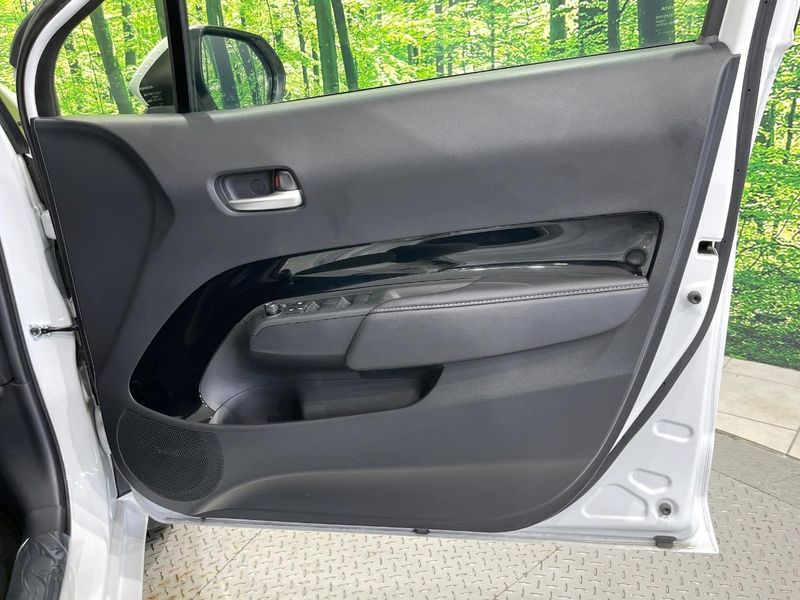 2025 Toyota Aqua 6AA-MXPK16 (UW-6aaf50244ce3c)[13]