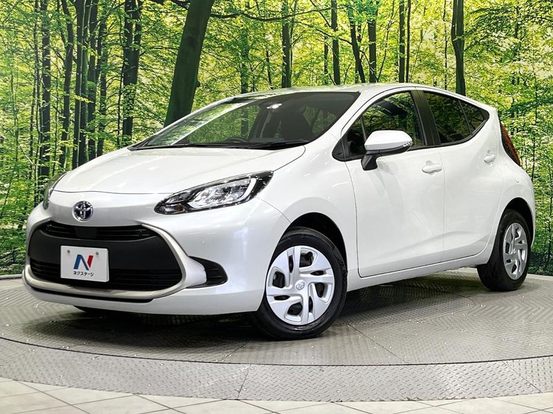 2025 Toyota Aqua 6AA-MXPK16 (UW-6aaf50244ce3c)[0]