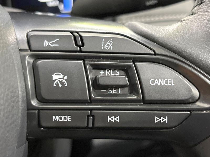 2025 Toyota Aqua 6AA-MXPK16 (UW-6aaf50244ce3c)[27]