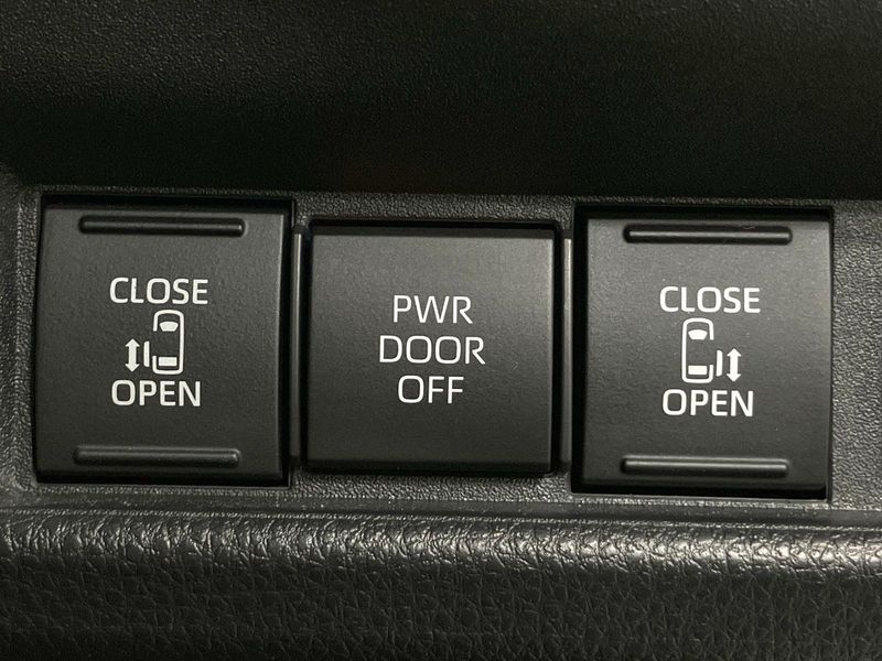 2023 Toyota Sienta 6AA-MXPL10G (UW-6aaf5027f1152)[15]
