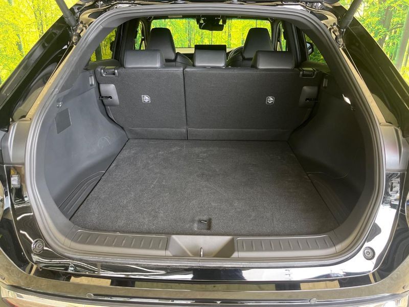 2025 Toyota Harrier 6BA-MXUA80 (UW-6aaf503b5babf)[23]