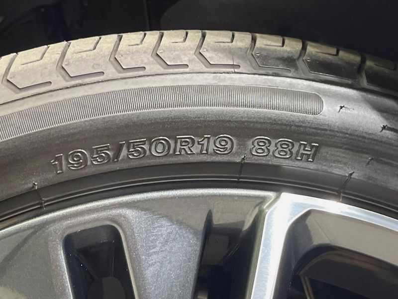 2025 Toyota Prius 6AA-MXWH60 (UW-6aaf5044b880f)[22]