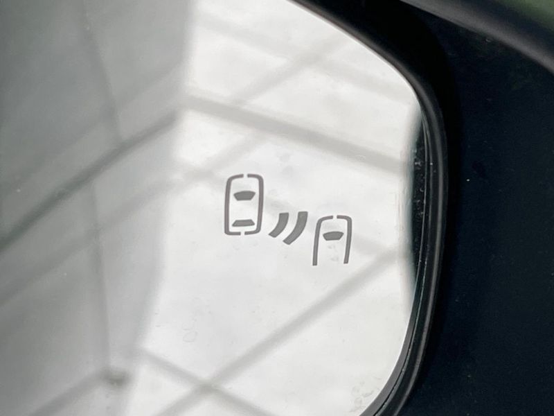 2024 Toyota Prius 6AA-MXWH65 (UW-6aaf504887891)[6]