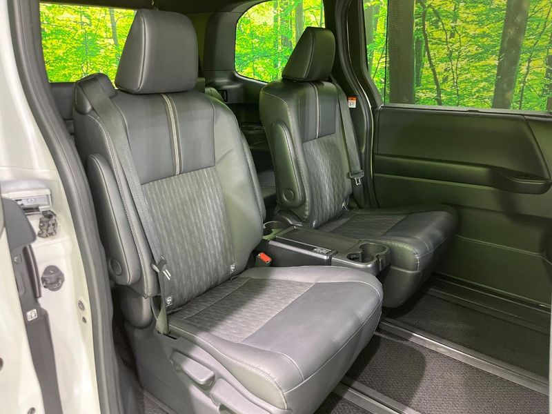 2024 Toyota Noah 6BA-MZRA95W (UW-6aaf505412857)[8]
