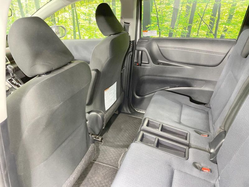 2016 Toyota Sienta DBA-NCP175G (UW-6aaf5055f33a4)[25]
