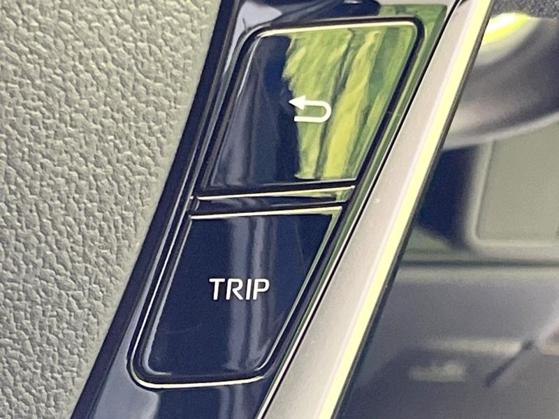 2020 Toyota Aqua DAA-NHP10 (UW-6aaf505febd2c)[20]