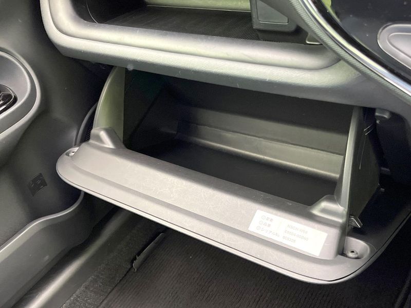 2020 Toyota Aqua DAA-NHP10 (UW-6aaf505febd2c)[25]