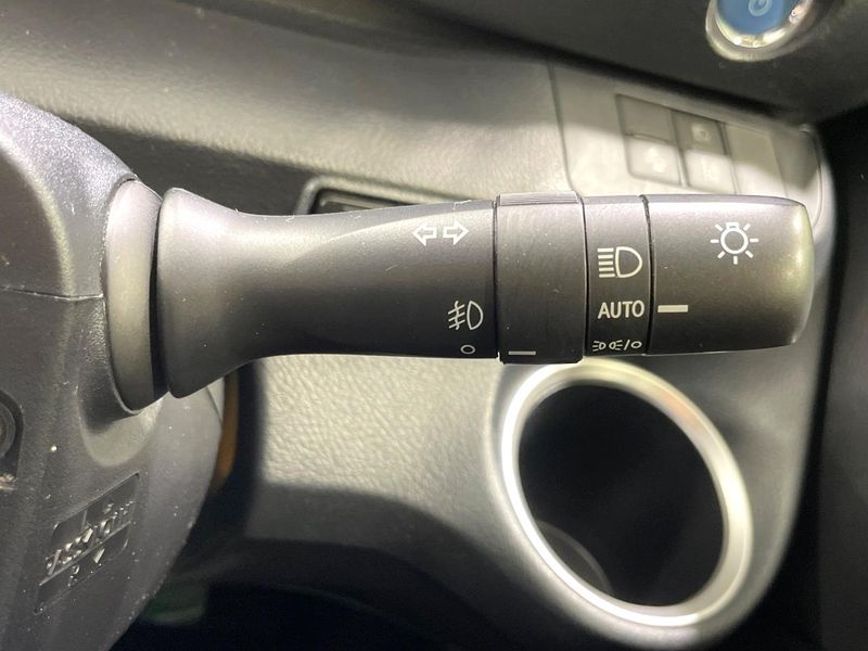 2022 Toyota Sienta 6AA-NHP170G (UW-6aaf506fae277)[28]