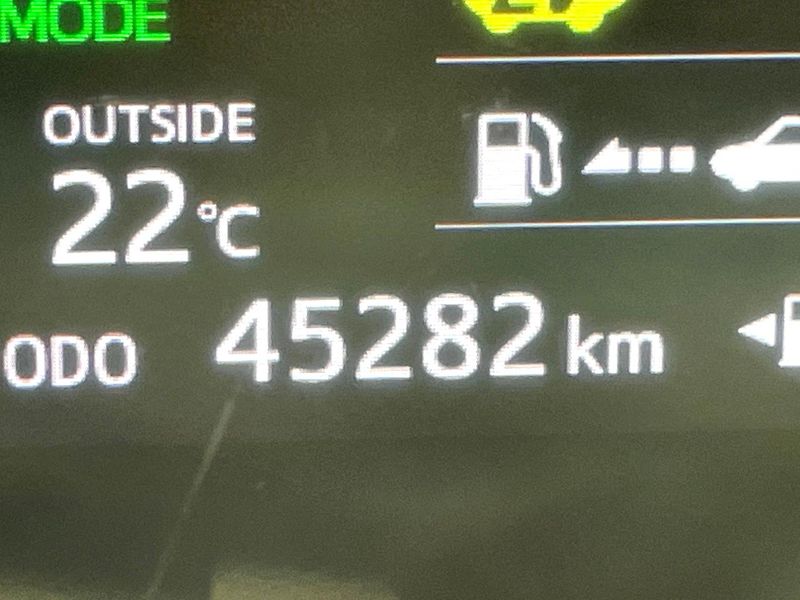 2022 Toyota Sienta 6AA-NHP170G (UW-6aaf506fae277)[2]