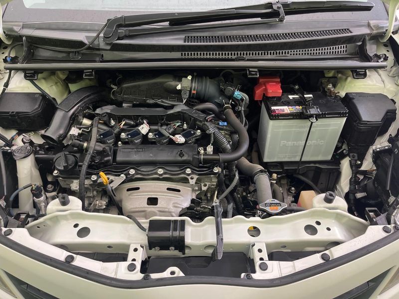 2011 Toyota Vitz DBA-NSP130 (UW-6aaf5070af751)[9]