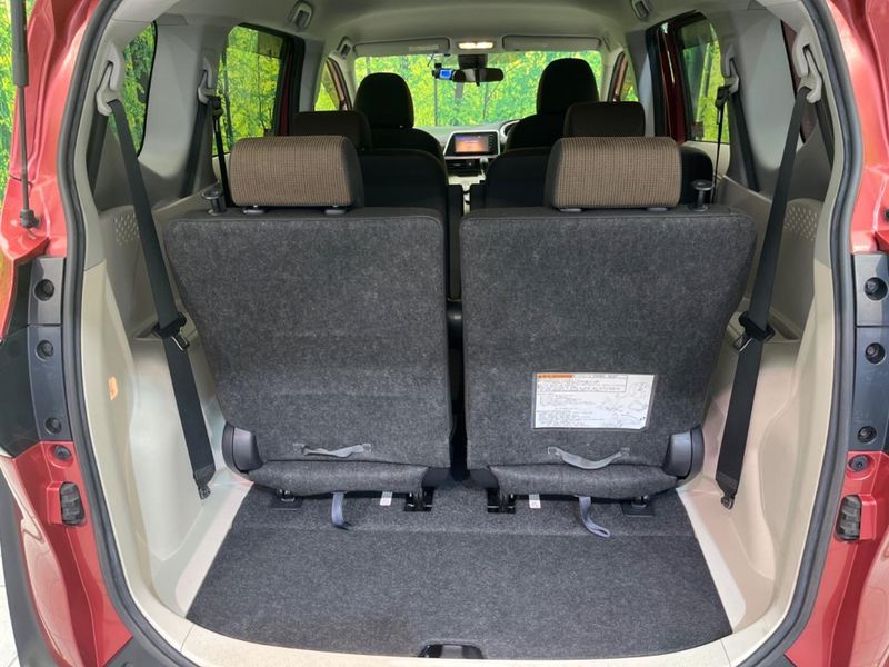 2015 Toyota Sienta DBA-NSP170G (UW-6aaf50729b7ad)[13]