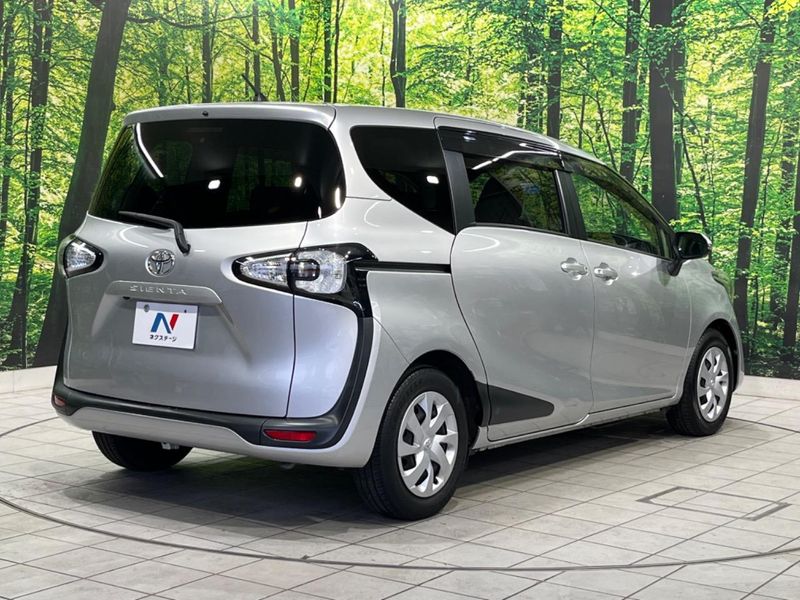 2017 Toyota Sienta DBA-NSP170G (UW-6aaf50753dcd6)[8]