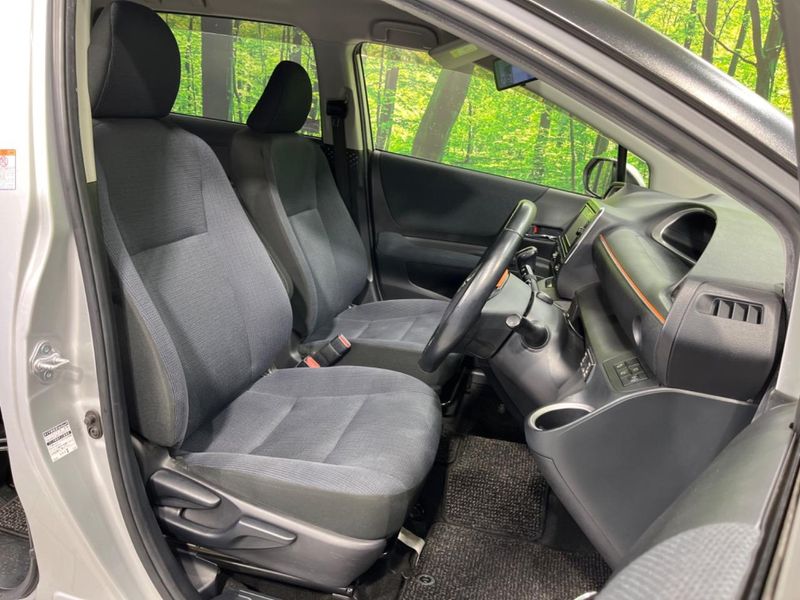 2017 Toyota Sienta DBA-NSP170G (UW-6aaf50753dcd6)[29]