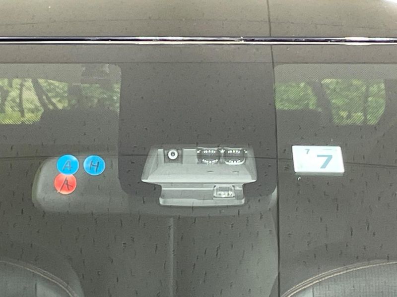 2018 Toyota Sienta DBA-NSP170G (UW-6aaf507697280)[11]