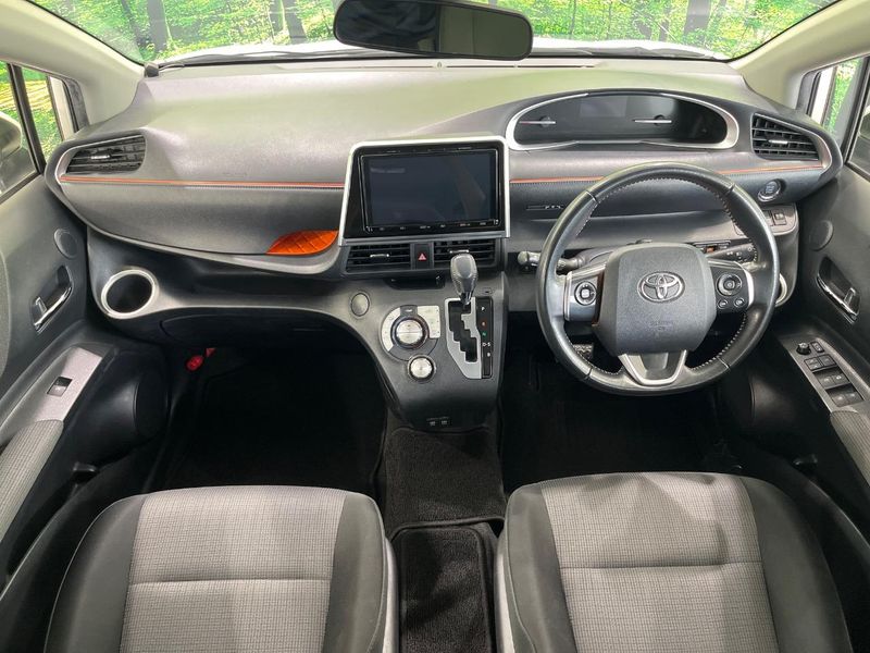 2020 Toyota Sienta DBA-NSP170G (UW-6aaf507992cca)[23]