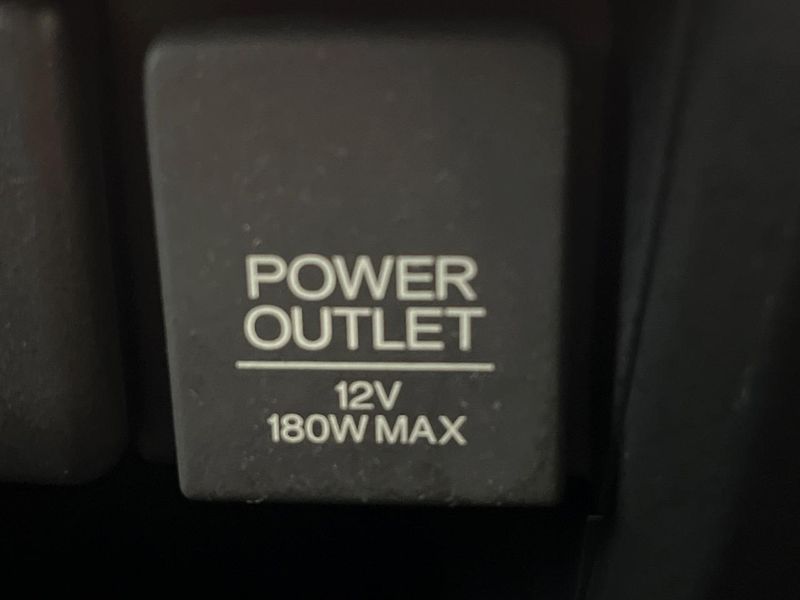 2017 Honda Stepwgn Spada DBA-RP4 (UW-6aaf508e12b4e)[12]