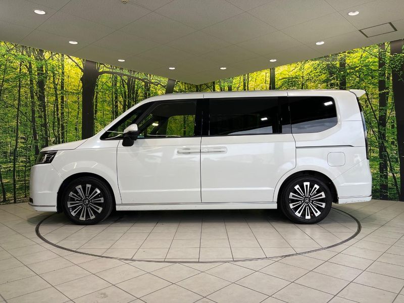 2022 Honda Step Wagon 6AA-RP8 (UW-6aaf50911c6ab)[20]