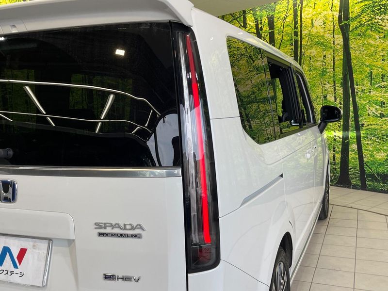 2022 Honda Step Wagon 6AA-RP8 (UW-6aaf50911c6ab)[28]