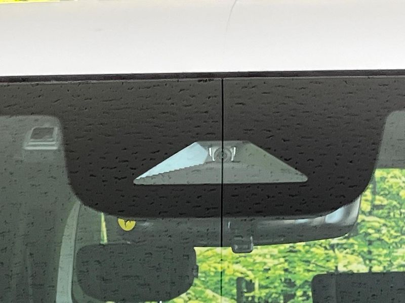 2022 Honda Step Wagon 6AA-RP8 (UW-6aaf50911c6ab)[22]