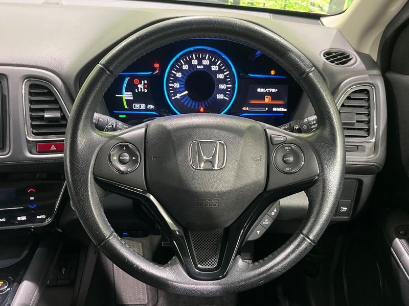 2014 Honda Vezel DAA-RU3 (UW-6aaf5096d716b)[22]
