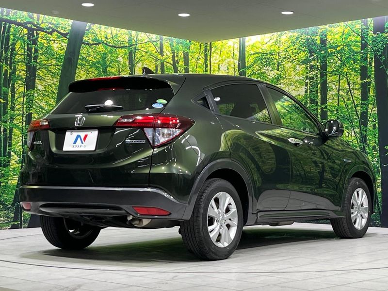 2015 Honda Vezel DAA-RU3 (UW-6aaf5096eb719)[22]