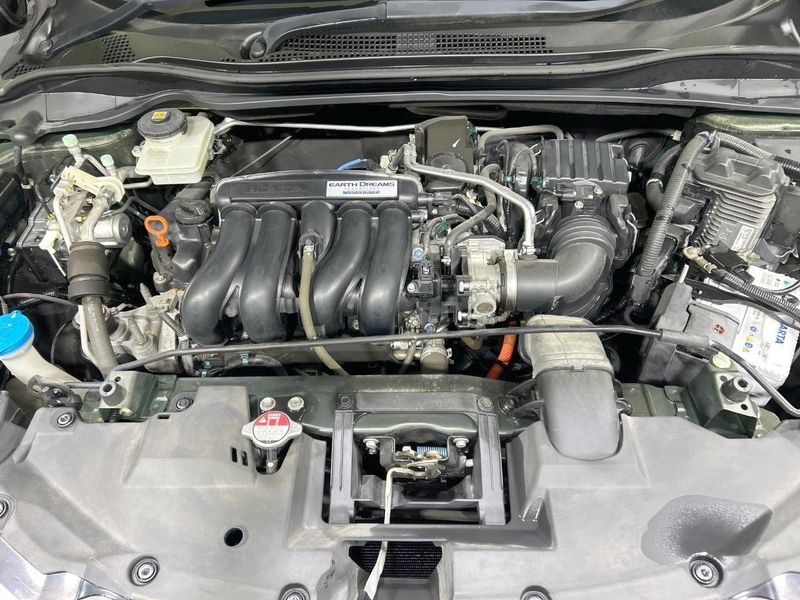 2016 Honda Vezel DAA-RU3 (UW-6aaf5098ca7b6)[4]