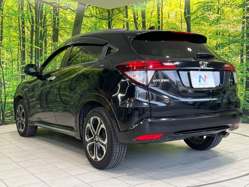 2016 Honda Vezel DAA-RU3 (UW-6aaf5099012ef)[19]