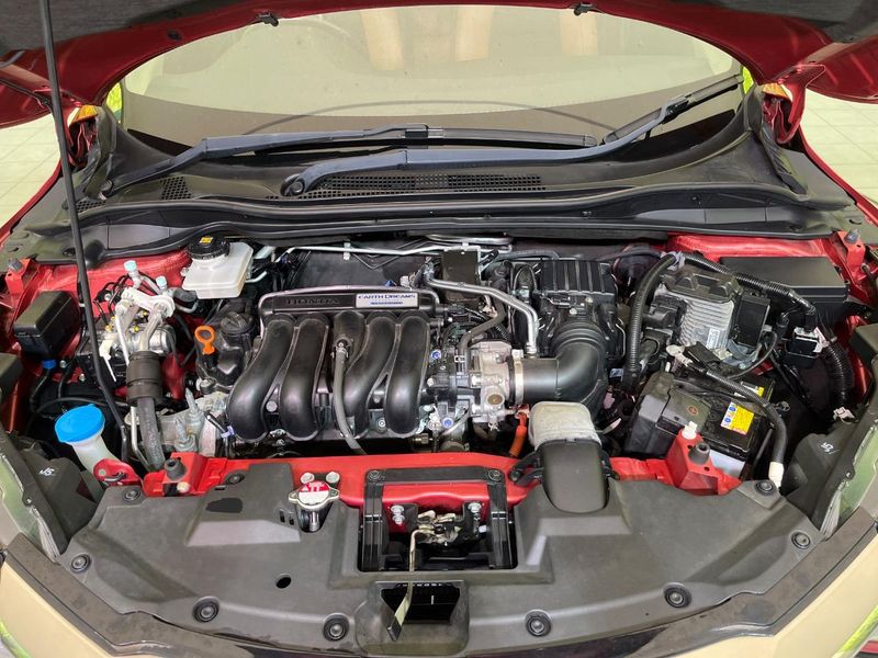2020 Honda Vezel DAA-RU3 (UW-6aaf509c4e589)[25]