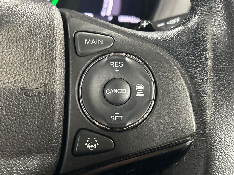 2018 Honda Vezel DAA-RU4 (UW-6aaf509d24786)[29]
