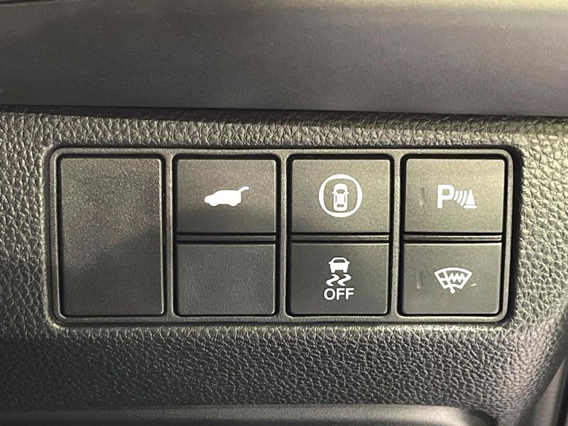 2021 Honda Vezel 6AA-RV5 (UW-6aaf509e7dca2)[22]