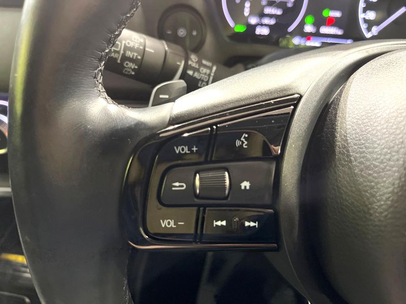 2021 Honda Vezel 6AA-RV5 (UW-6aaf50a020613)[17]