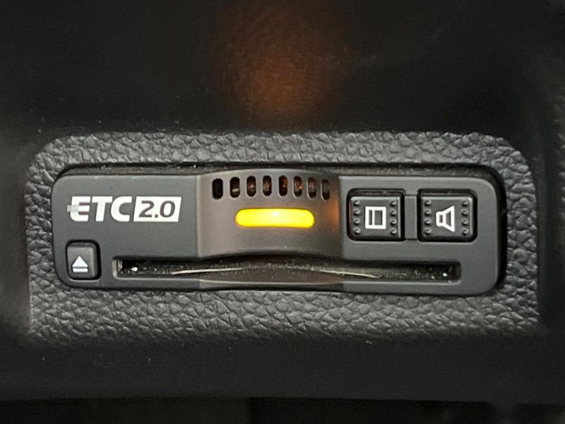 2021 Honda Vezel 6AA-RV5 (UW-6aaf50a0301b8)[20]