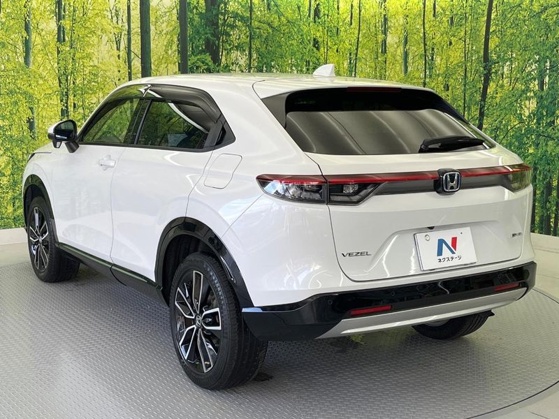 2022 Honda Vezel 6AA-RV5 (UW-6aaf50a27d0c5)[10]