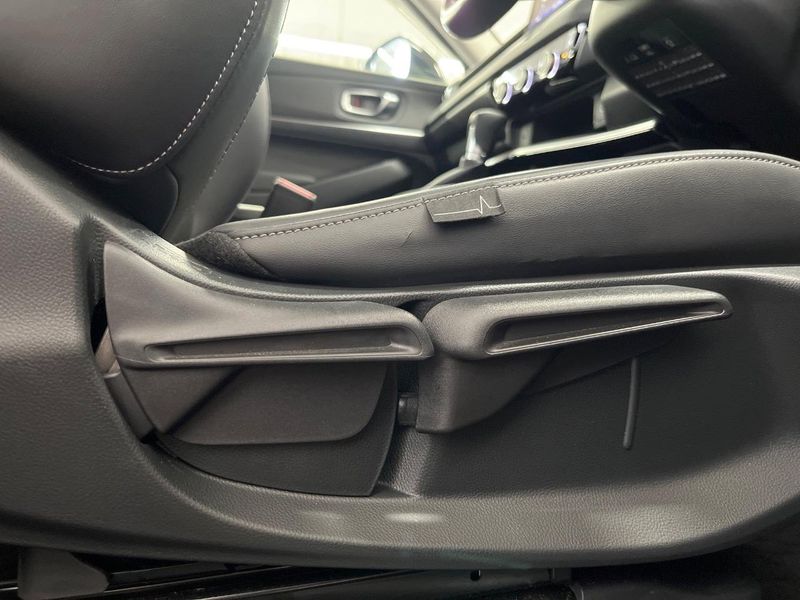 2022 Honda Vezel 6AA-RV5 (UW-6aaf50a2bdc2d)[20]