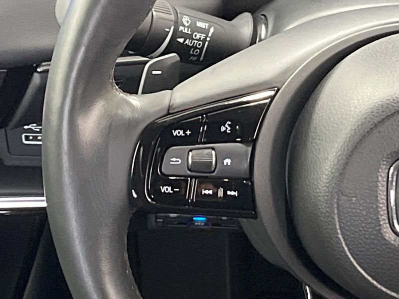 2022 Honda Vezel 6AA-RV5 (UW-6aaf50a2bdc2d)[17]