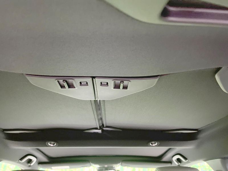 2024 Honda Vezel 6AA-RV5 (UW-6aaf50ab8737c)[13]