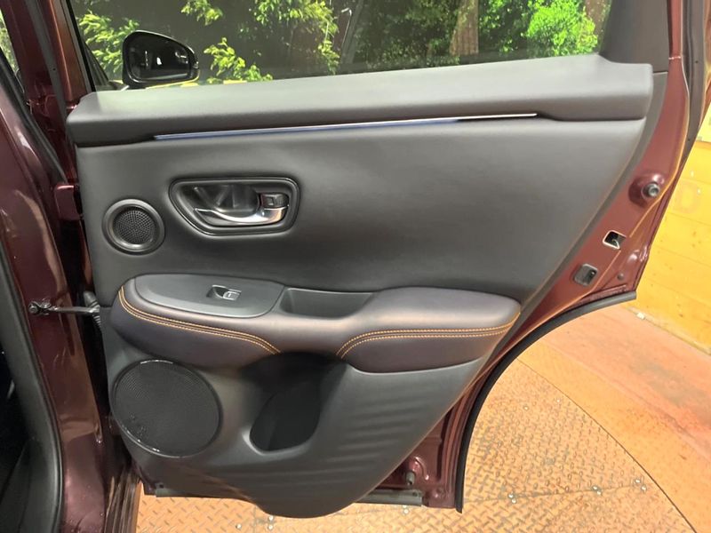 2024 Honda ZR-V 6AA-RZ4 (UW-6aaf50b3abea9)[18]