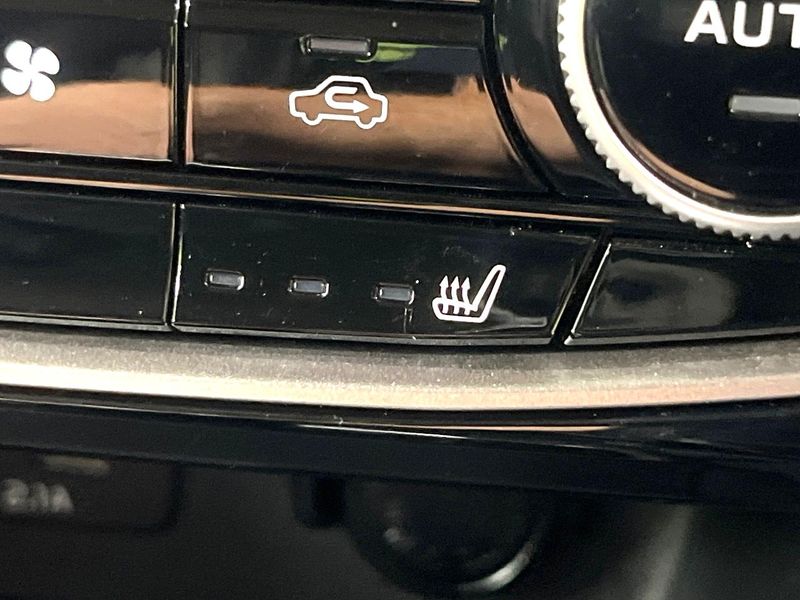 2020 Subaru Forester 4BA-SK5 (UW-6aaf50c137f20)[27]