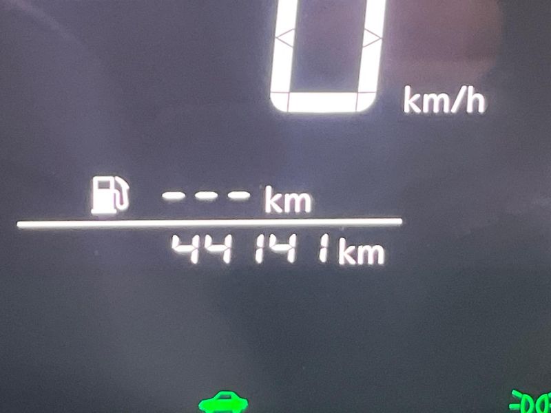 2022 Nissan Note 6AA-SNE13 (UW-6aaf50c91fa57)[2]