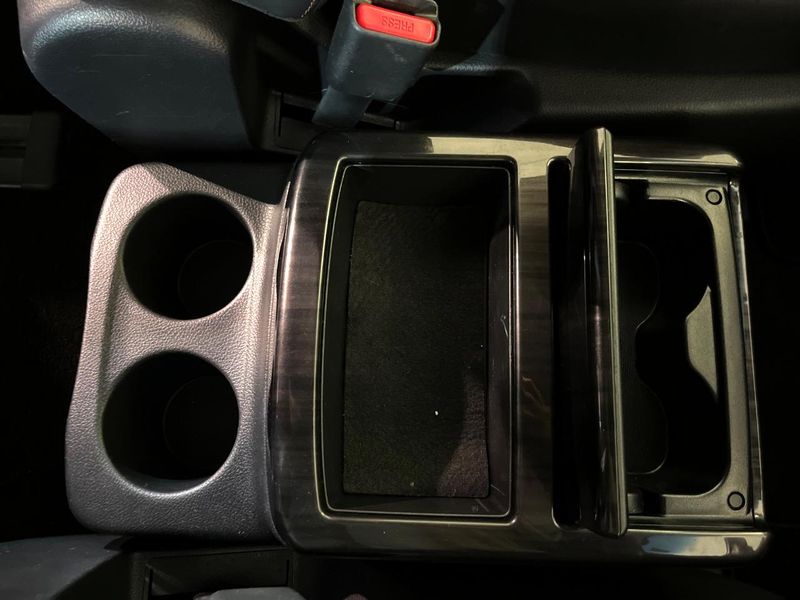 2019 Nissan Elgrand DBA-TE52 (UW-6aaf50d291389)[20]