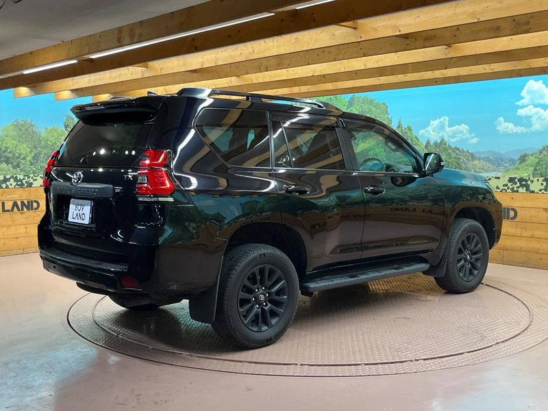 2023 Toyota Land Cruiser Prado 3BA-TRJ150W (UW-6aaf50dad4675)[22]