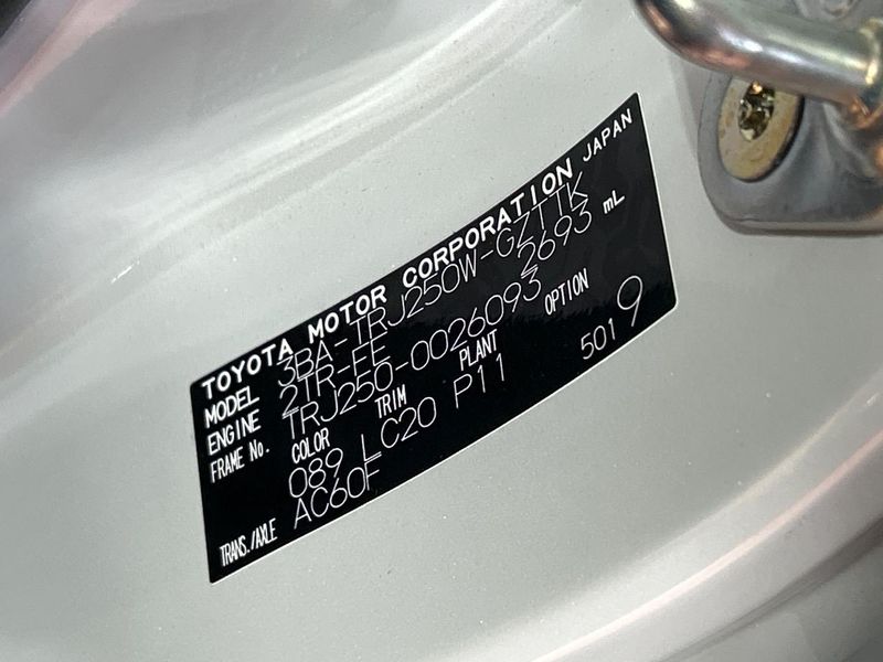 2025 Toyota Land Cruiser 250 3BA-TRJ250W (UW-6aaf50e526972)[1]