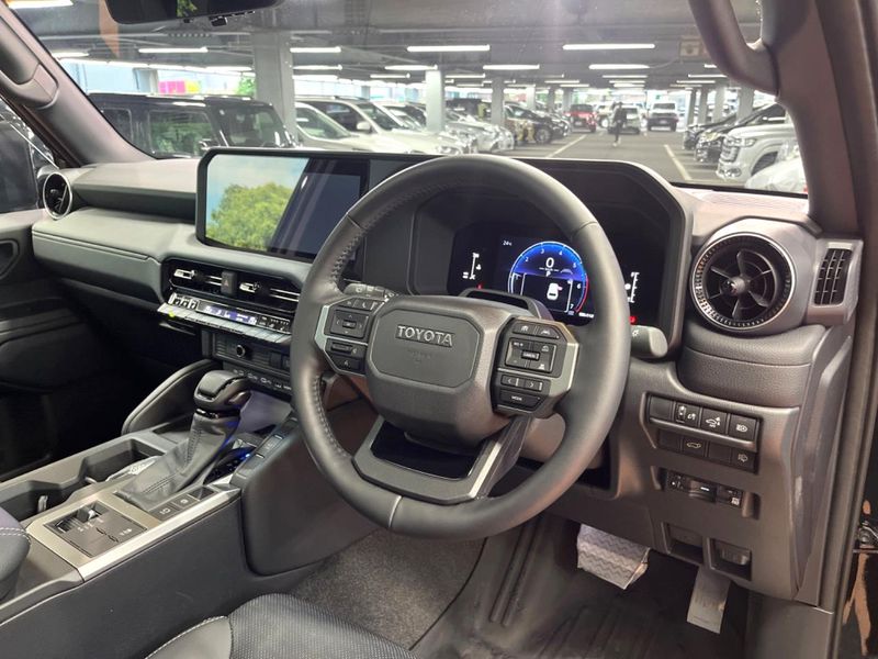 2026 Toyota Land Cruiser 250 3BA-TRJ250W (UW-6aaf50e83f674)[5]