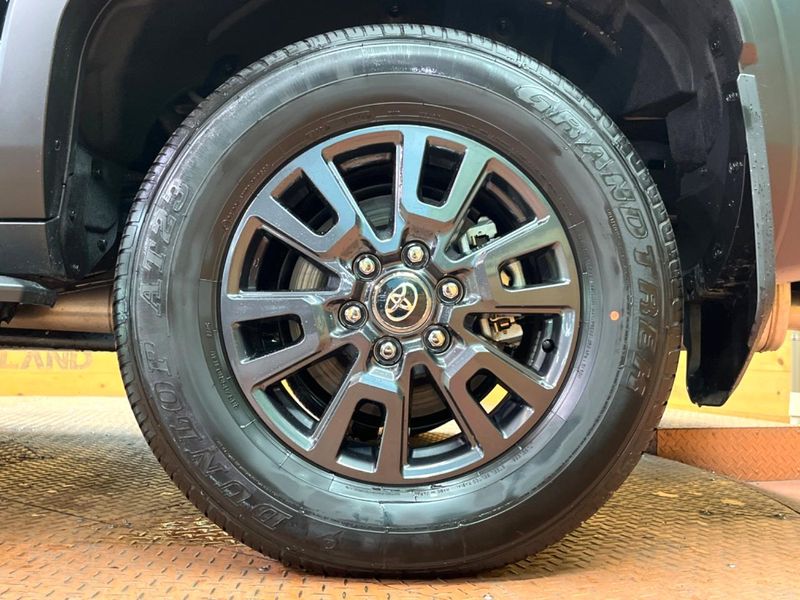 2026 Toyota Land Cruiser 250 3BA-TRJ250W (UW-6aaf50e83f674)[19]
