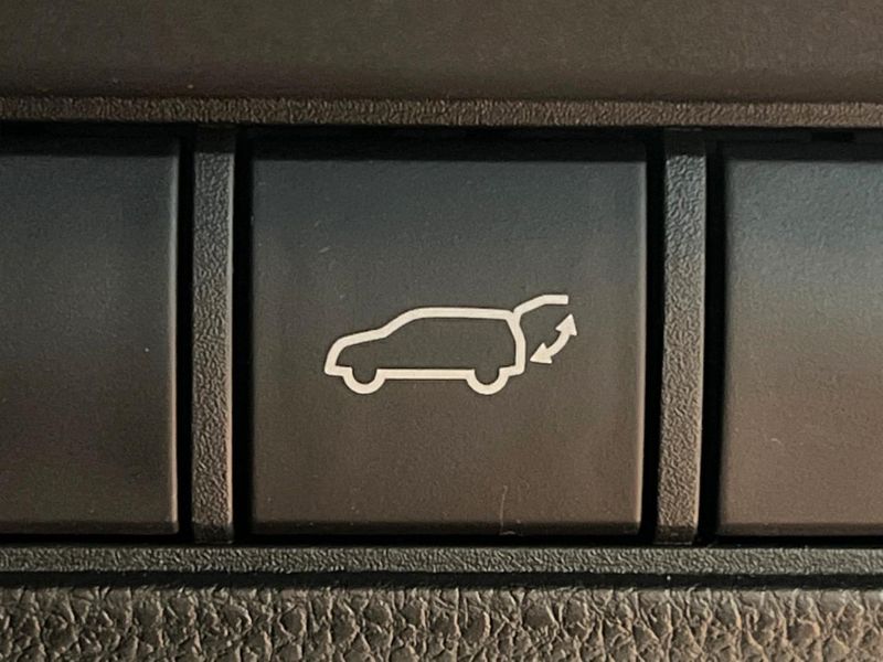 2026 Toyota Land Cruiser 250 3BA-TRJ250W (UW-6aaf50e83f674)[27]