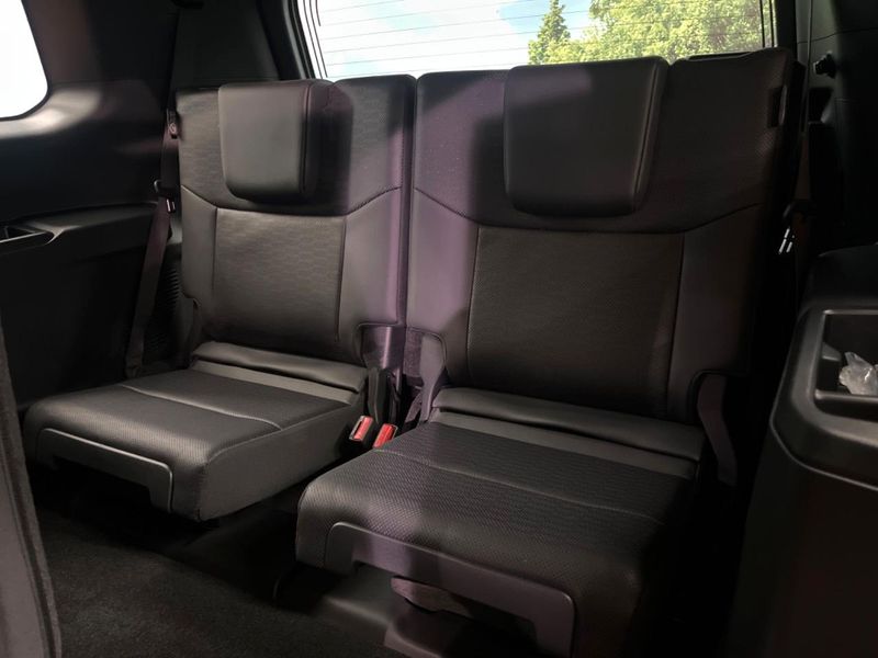 2026 Toyota Land Cruiser 250 3BA-TRJ250W (UW-6aaf50e83f674)[12]